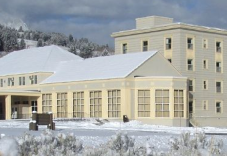 10 Reasons To Visit Yellowstone In Winter 33
