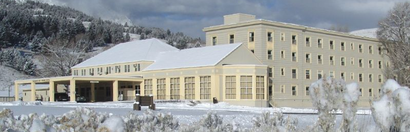 10 Reasons To Visit Yellowstone In Winter 33