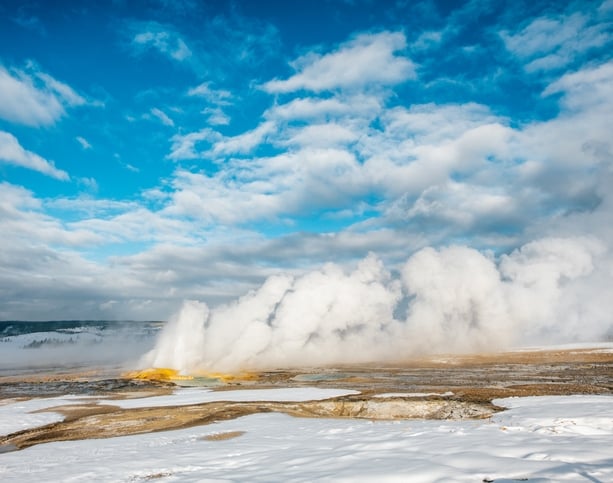 10 Reasons To Visit Yellowstone In Winter 6