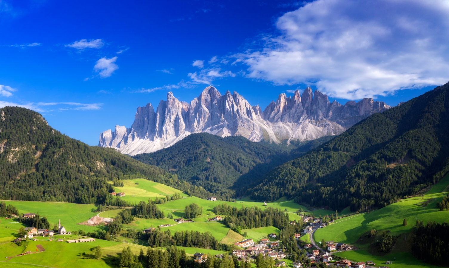 Italy, Dolomites, Val di Funes, Villnöss