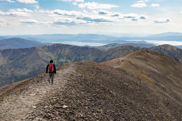 Trail Mix: 12 Awesome Day Hikes in Yellowstone 8