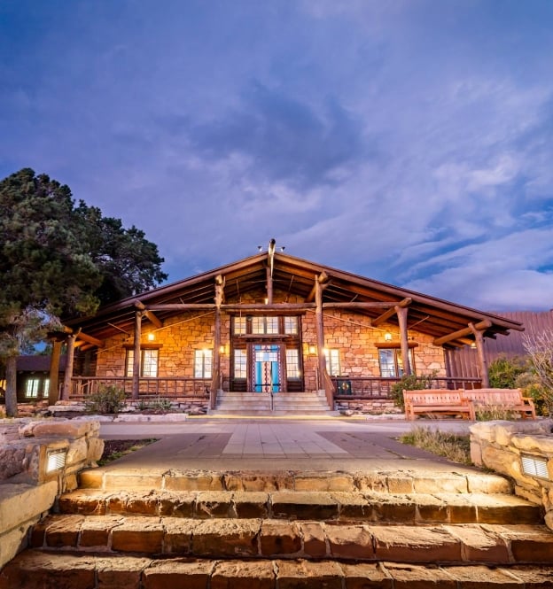 Insider’s Guide to Grand Canyon Lodges 8