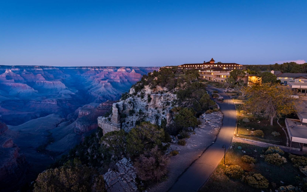 Insider’s Guide to Grand Canyon Lodges 9