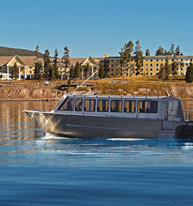 Tours of Yellowstone