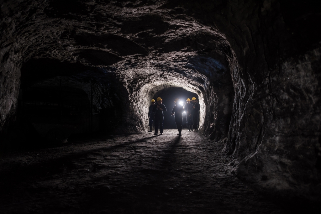 Grand Canyon Railway’s Secret Landmarks Are Hiding in Train Sight 5