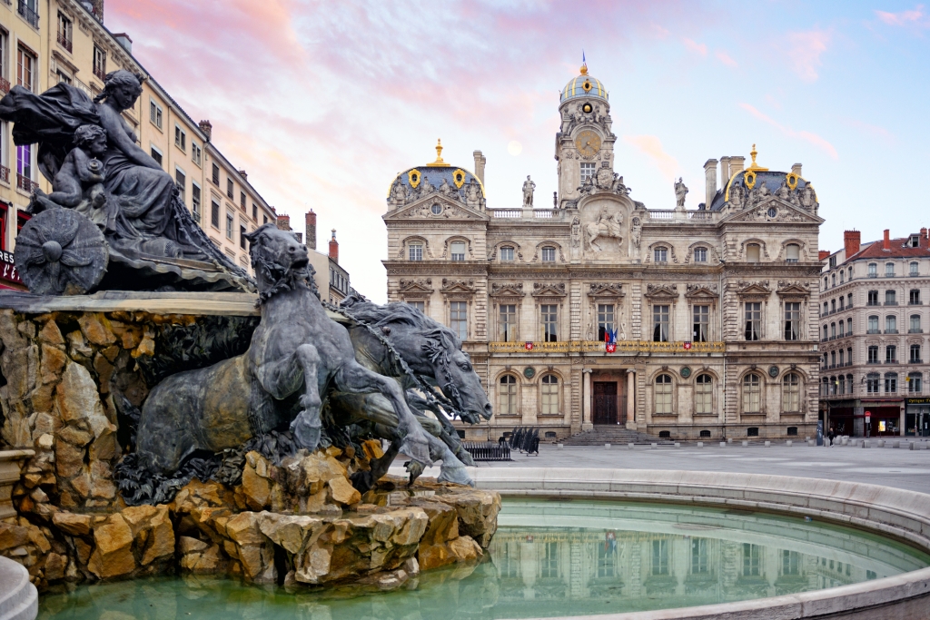 Ooh-La-La! Iconic Vacations in France 2