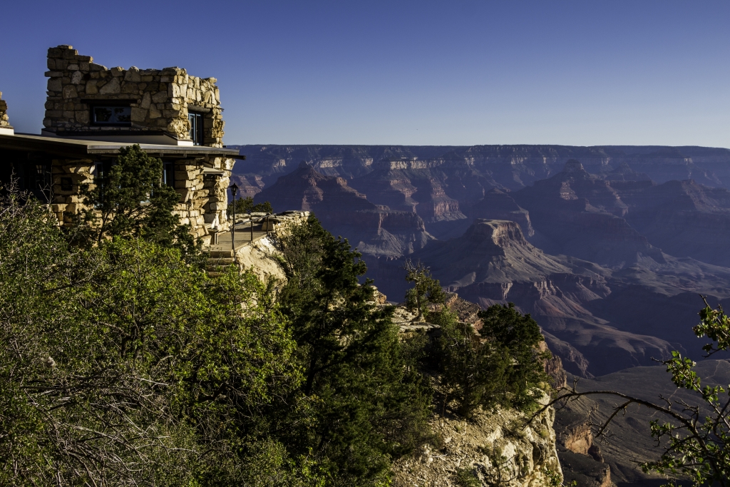 Grand Canyon Shopping: A Surplus of Souvenirs