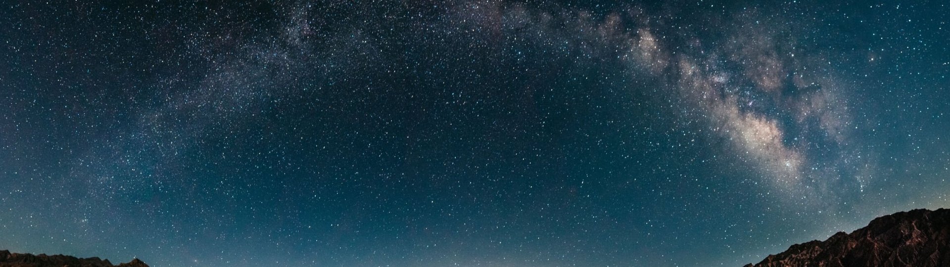 How to Photograph Death Valley’s Night Sky Like a Pro - Xanterra 