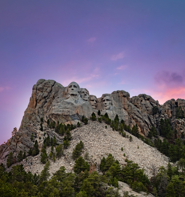 Mount Rushmore National Memorial at sunset