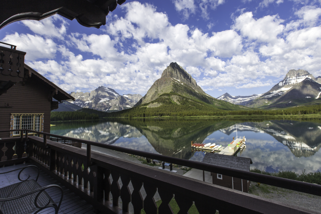 Many Glacier Hotel