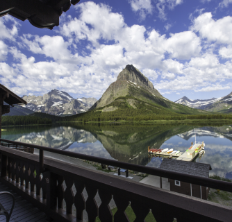 Many Glacier Hotel