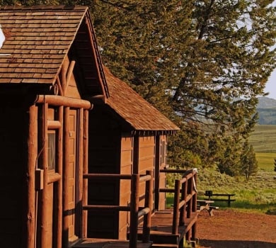 Roosevelt Lodge Cabins