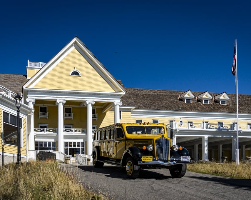 Lake Yellowstone Hotel