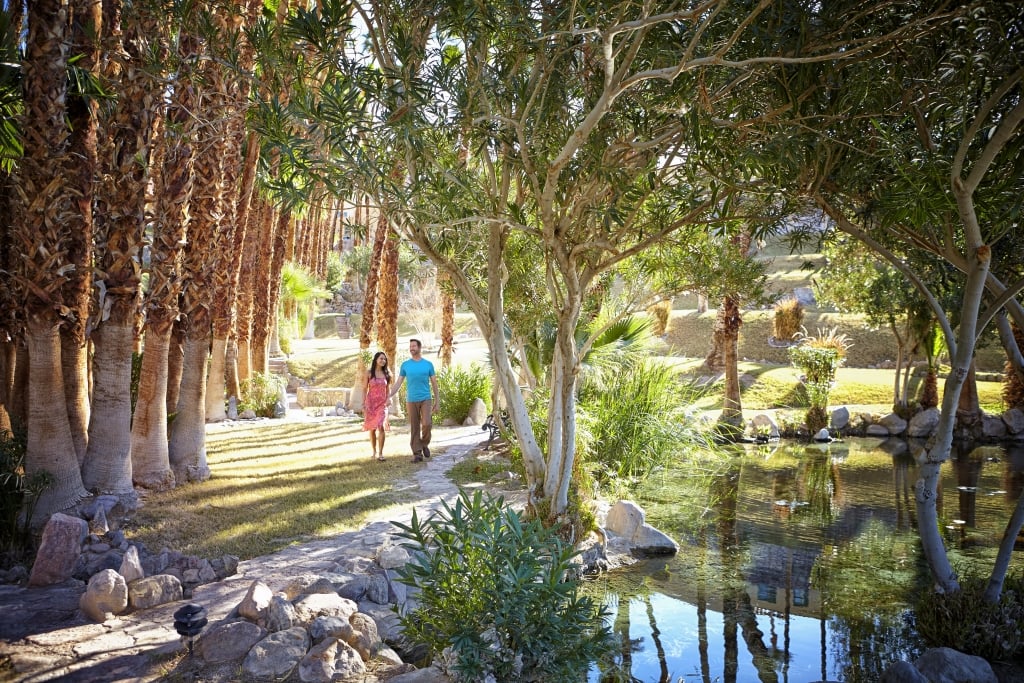 Couple in the Xanadu Gardens