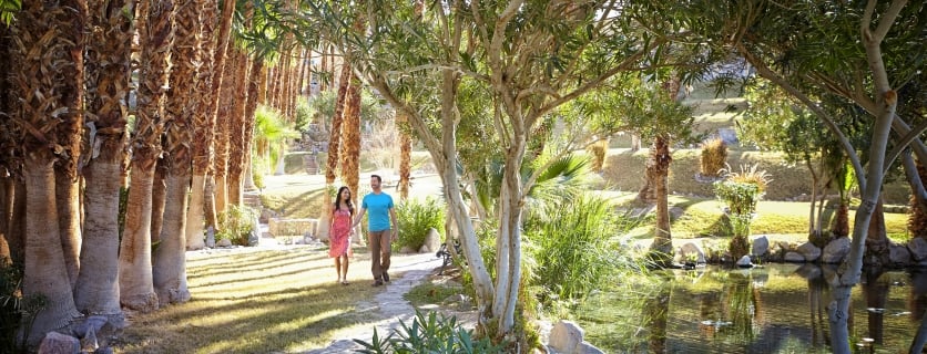 Couple in the Xanadu Gardens