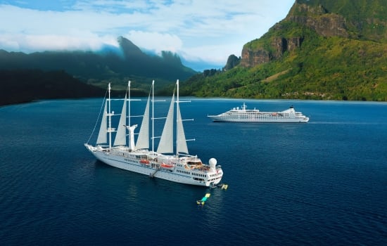 Windstar ships in Tahiti